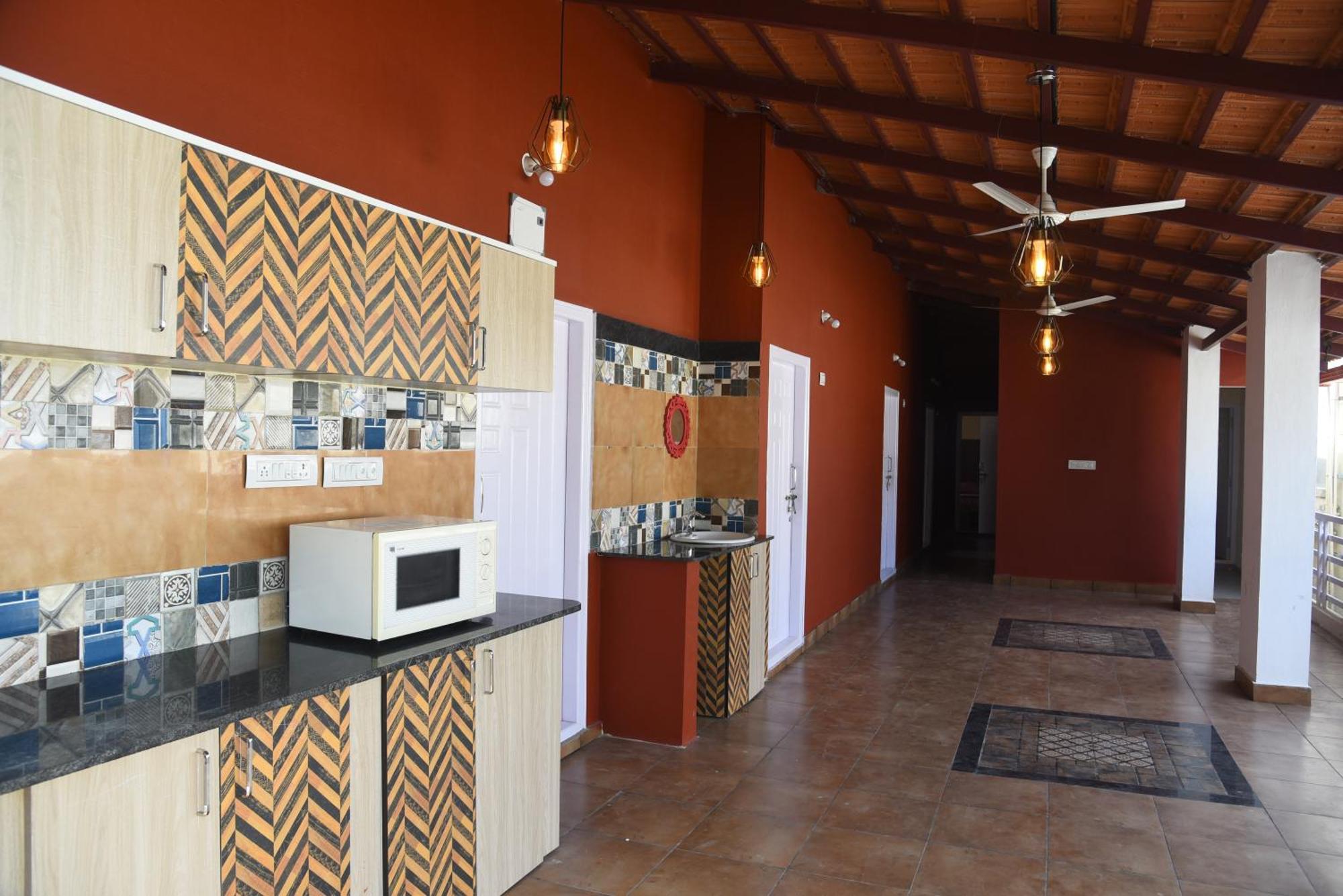 Gubbi Goodu Inn Homestay Чикмагалур Экстерьер фото